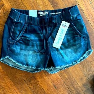 Levi Jean Shorts- XS